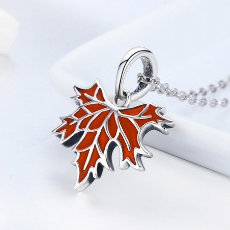 Autumn Maple Leaf - Talisman argint