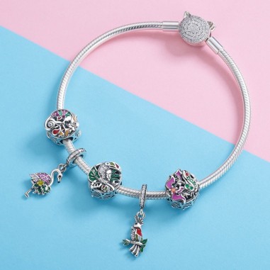 Vivid Parrot - Talisman argint